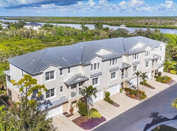 10310 LANDS END CIRCLE, PLACIDA, FL 33946