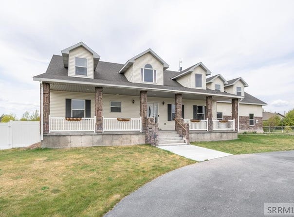 11 N 3202 E, Idaho Falls, ID 83401