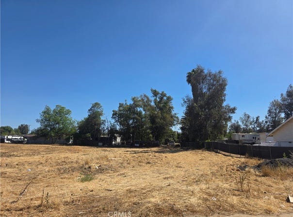 Mary, Perris, CA 92570