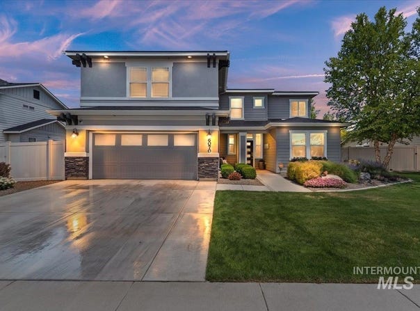 6070 E Canyon Crossing Dr, Nampa, ID 83687