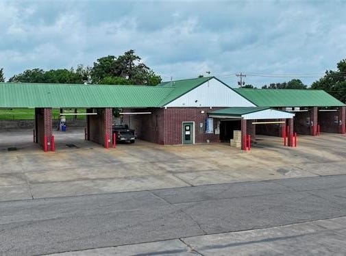 900 W 17th, Sulphur, OK 73086
