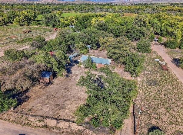 604 County Road 1, Hernandez, NM 87537