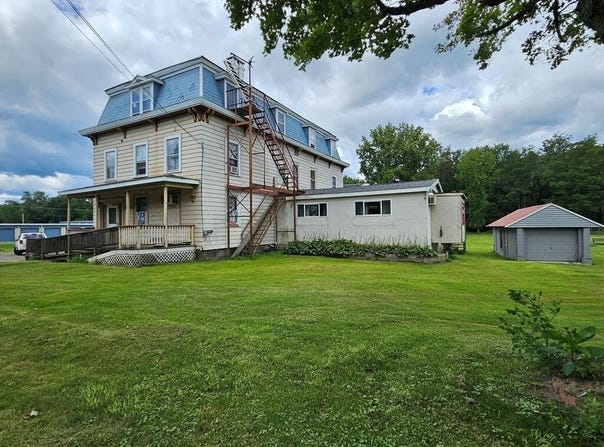 579 Route 199, Athens, PA 18810