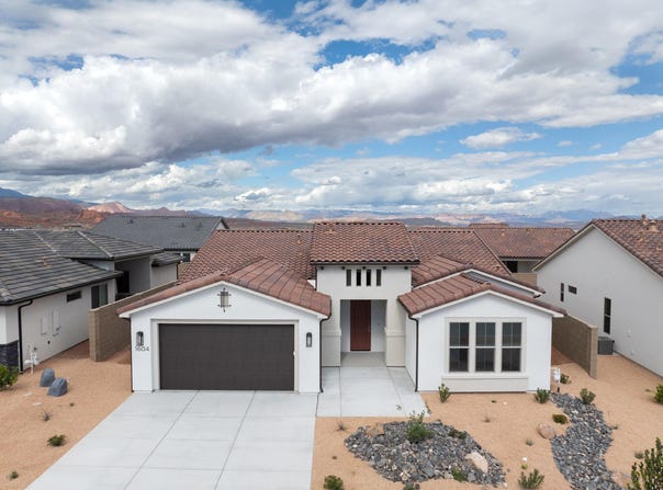 1604 N Ascent St, Washington, UT 84780