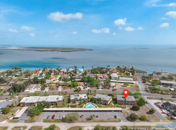 805 Santa Isabel Blvd., Laguna Vista, TX 78578