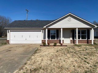 32 Cypress Avenue, Clarksville, AR 72830