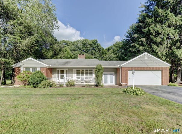 69 Hickory Road, Torrington, CT 06790