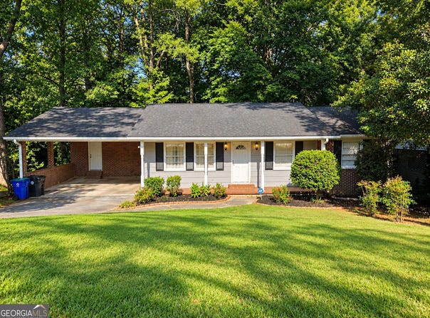 3205 Flamingo Drive SW, East Point, GA 30344