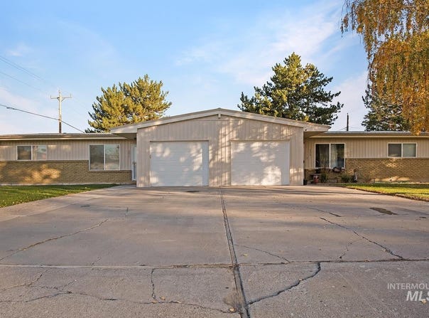 2211-2215 Crest Ave., Twin Falls, ID 83301
