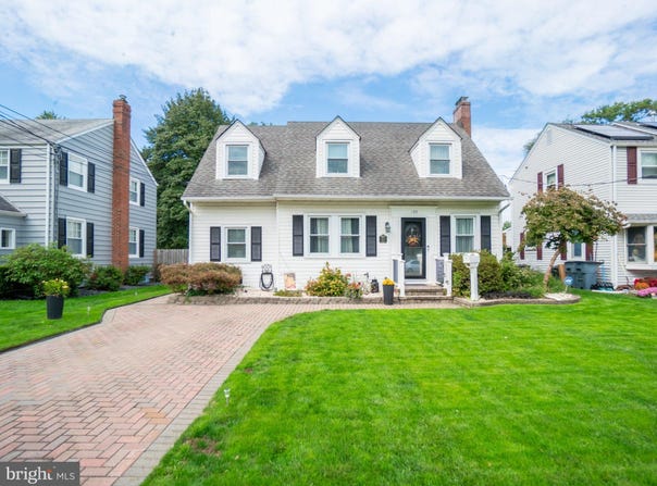 123 HOMESTEAD Avenue, HAMILTON, NJ 08610