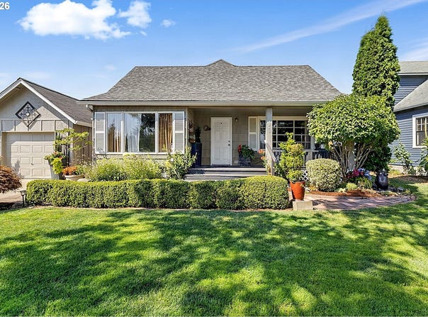 1646 H St, Springfield, OR 97477