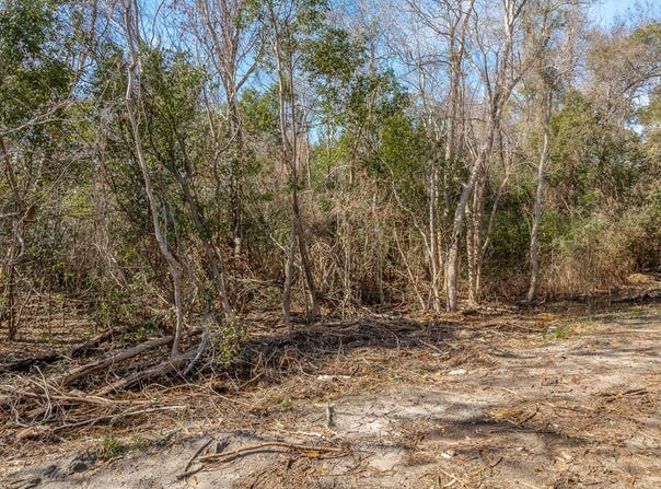 226 23rd Ave lot: L18&19/Blk 233, Apalachicola, FL 32320