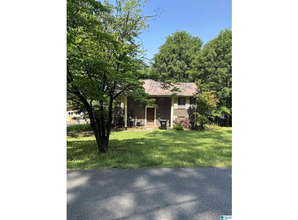 1936 LAKESIDE DRIVE, MCCALLA, AL 35111