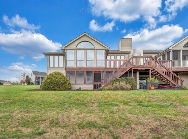 66 Scarlet St, Hardy, VA 24101