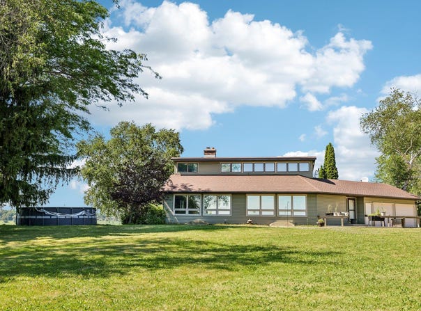 N3943 Oconnor Road, Columbus, WI 53925