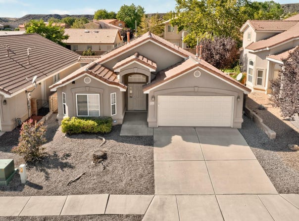 9215 Drolet Drive NW, Albuquerque, NM 87114