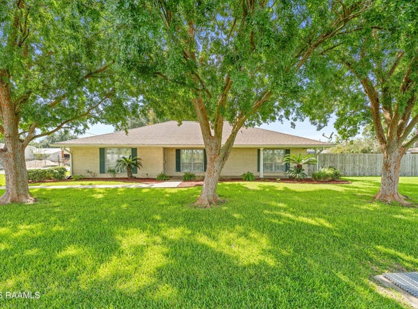 1203 Hockaday Street, Crowley, LA 70526