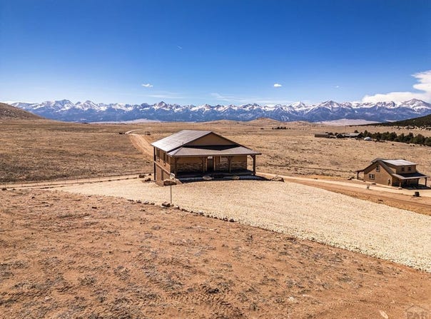 31 Bess St, Westcliffe, CO 81252