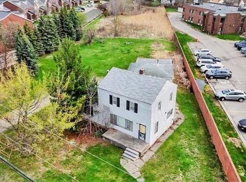 33420 Utica Road, Fraser, MI 48026