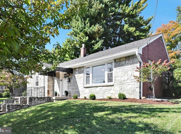 1321 MAPLE Avenue, LANCASTER, PA 17603