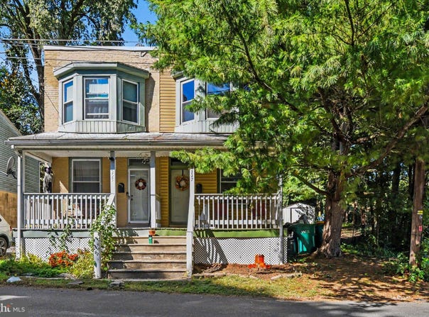 227 PENNSYLVANIA Avenue, ENOLA, PA 17025