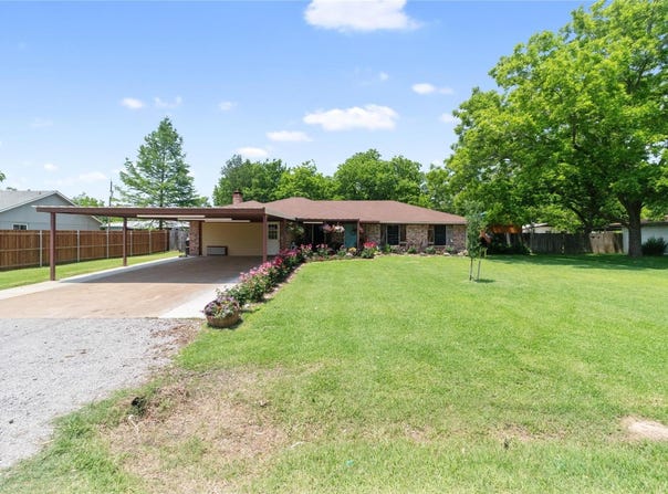 406 Chumney Drive, Teague, TX 75860