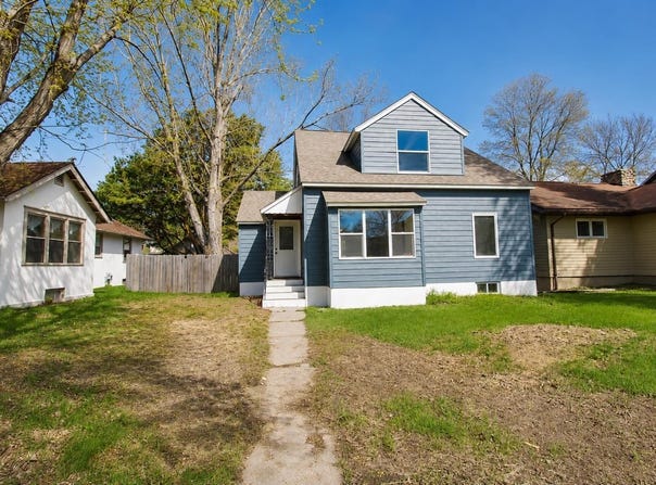 1008 3rd St, International Falls, MN 56649