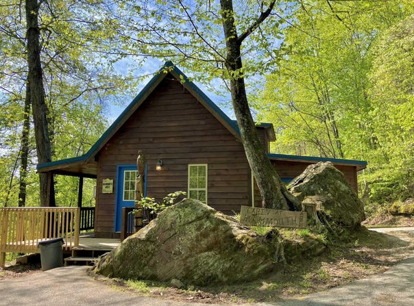 50 Getaways Road, Stanton, KY 40380