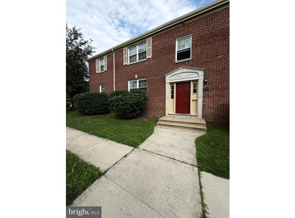 100 PARK BLVD, CHERRY HILL, NJ 08034