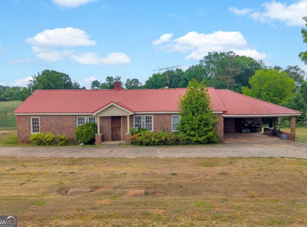 740 Cromers Bridge Road, Royston, GA 30662