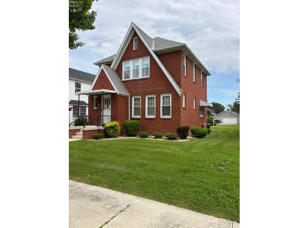 75 Gross, Tiffin, OH 44883