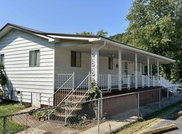 98 Bridge Street, Wayne, WV 25570