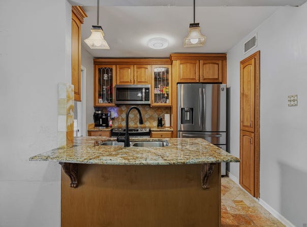 2245 King Arthur Blvd, Baton Rouge, LA 70816