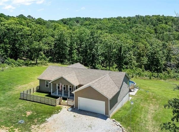 20722 State Highway AA, Potosi, MO 63664