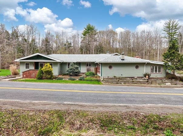 110 County Route 127, Addison, NY 14801