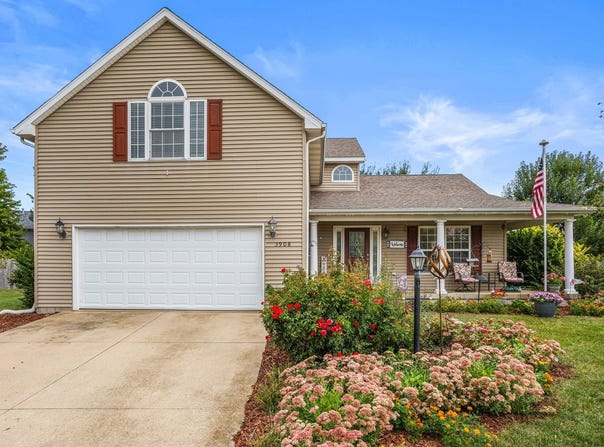 3908 Rockdale Drive, Champaign, IL 61822
