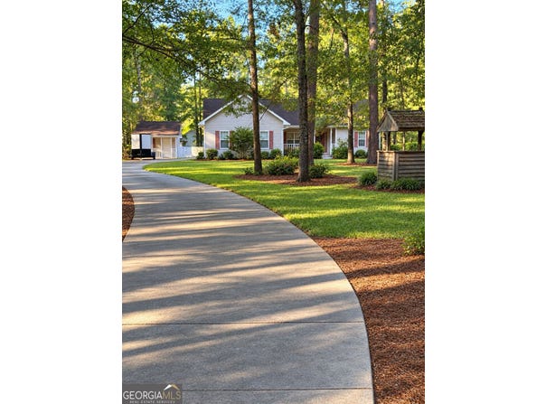 233 Veal Lane, Dublin, GA 31021