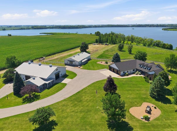 46445 250th Street, Gaylord, MN 55334