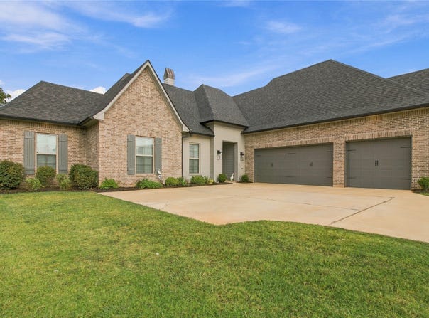 260 Cullom Drive, Bossier City, LA 71112