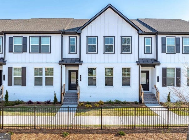 33 Constitution Avenue, Pendergrass, GA 30567