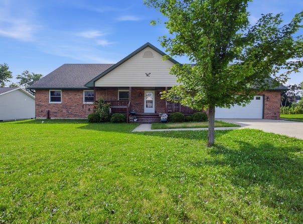 132 Mohawk Drive, Loda, IL 60948