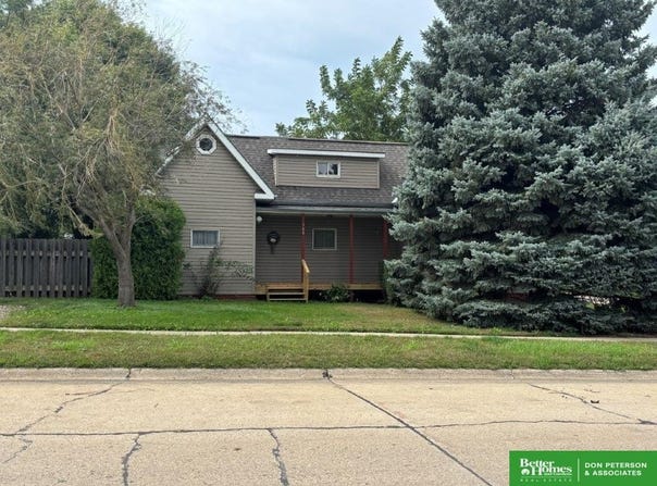 308 N Summit Avenue, Hartington, NE 68739