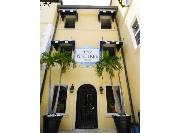 4812 Pine Tree Dr, Miami Beach, FL 33140