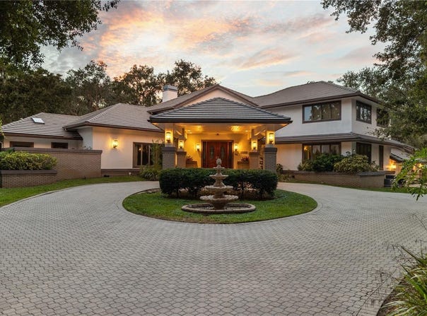 1330 PRESERVATION Way, OLDSMAR, FL 34677