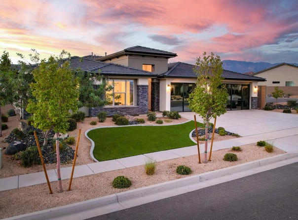 1401 N Daylight St, Washington, UT 84780