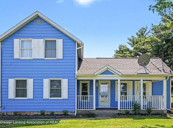 665 N Clinton Trail, Charlotte, MI 48813