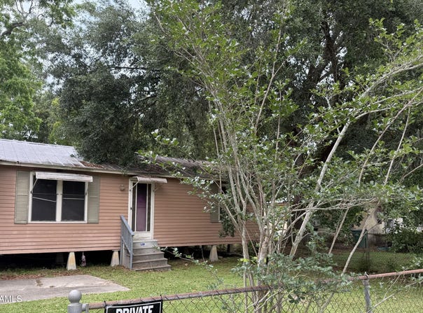 1313 Greene Street, Abbeville, LA 70510