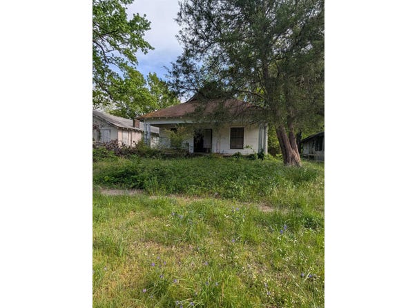 1506 W 15th Avenue, Pine Bluff, AR 71603