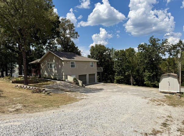187 Jessi Road, Forsyth, MO 65653
