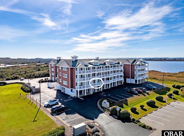 107 W Gray Eagle Street, Nags Head, NC 27959